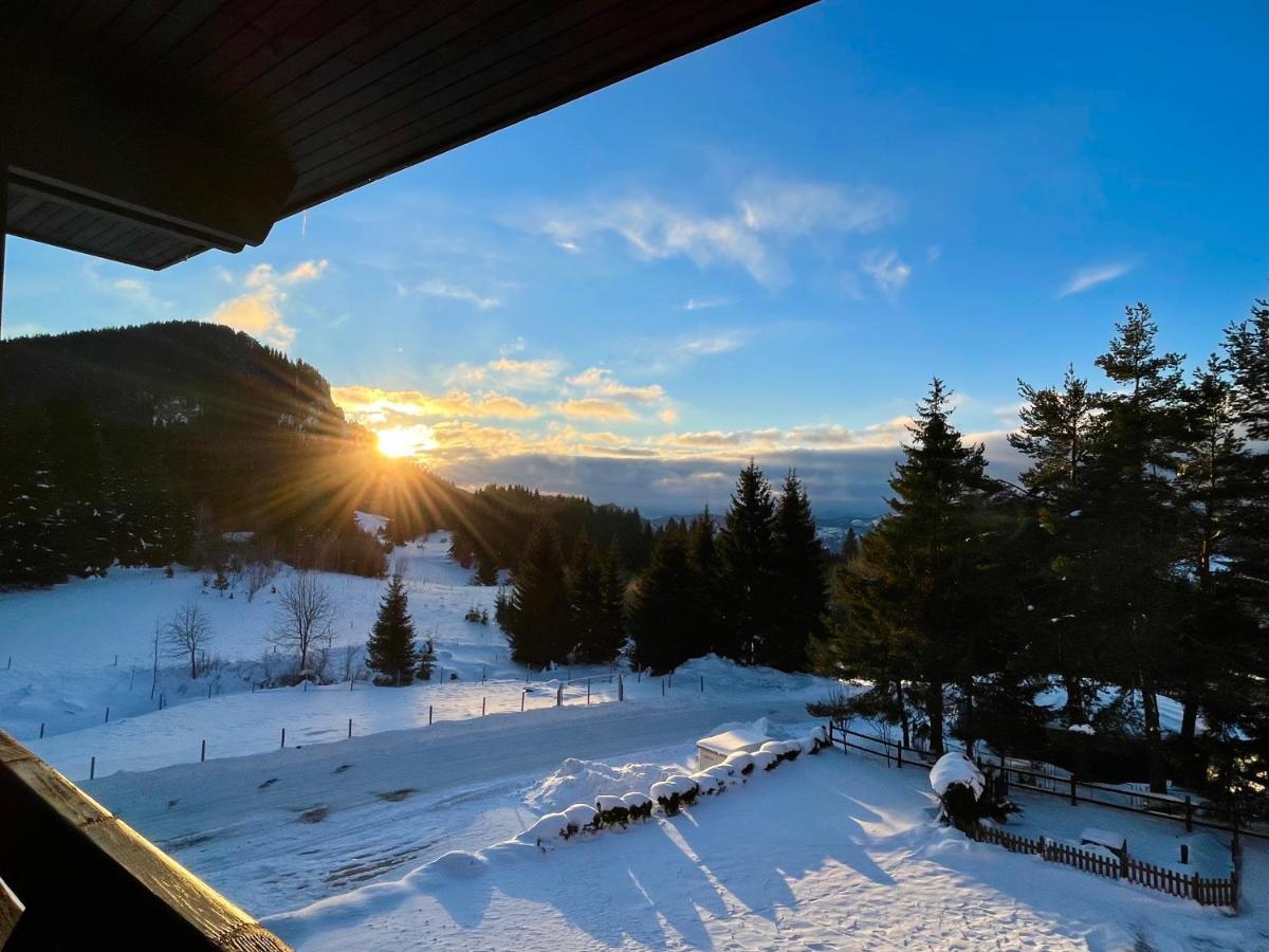 Skyday Penthouse Deluxe At Oak Residence Smolyan Exterior foto