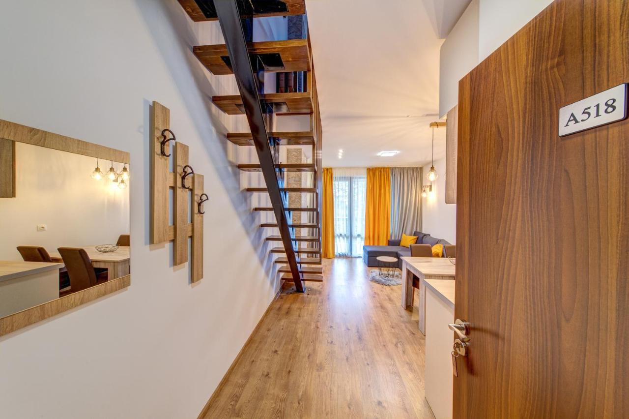 Skyday Penthouse Deluxe At Oak Residence Smolyan Exterior foto